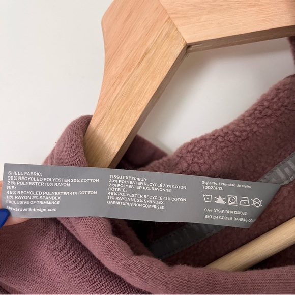 SOLD - FWD Women’s Core All-Year Hoodie Size L in Rose Taupe - Picture 9 of 12